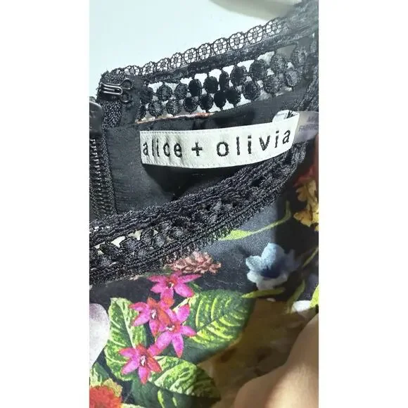 Alice Olivia Rapunzel dress in blooming garden Size 4 $350 Floral Lace - Picture 5 of 9